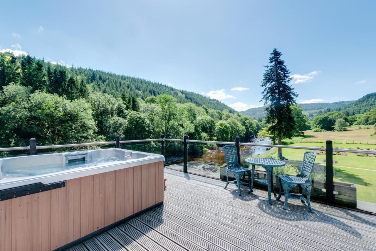Craig-Y-Dderwen Riverside Hotel Betws-y-Coed Exterior foto